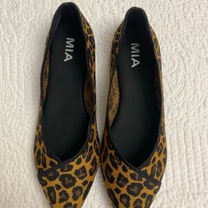 NWOB TRENDING MIA Women’s Leopard Print Knit  Comfort Foam Ballet Flats Sz 10